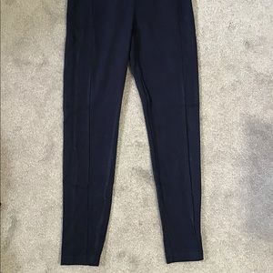 CAbi Sleek Legging in Navy - Medium
